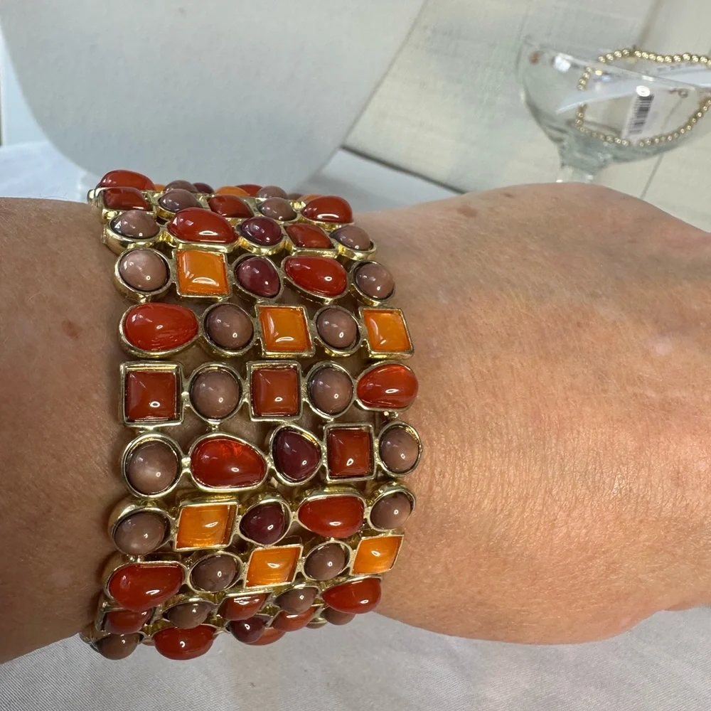 Large neutral cream colors stretch bracelets